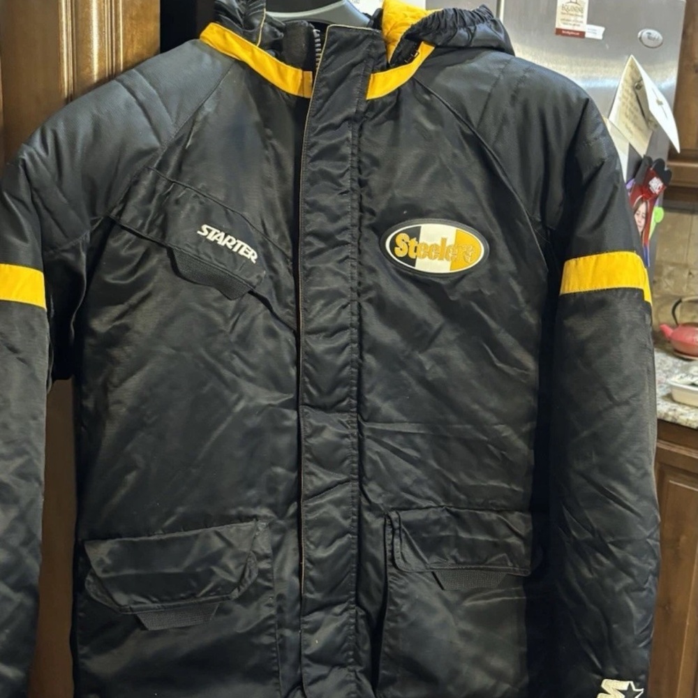 Vintage Starter Pittsburgh Steelers NFL Pro Line Puffer Jacket XL Black Yellow